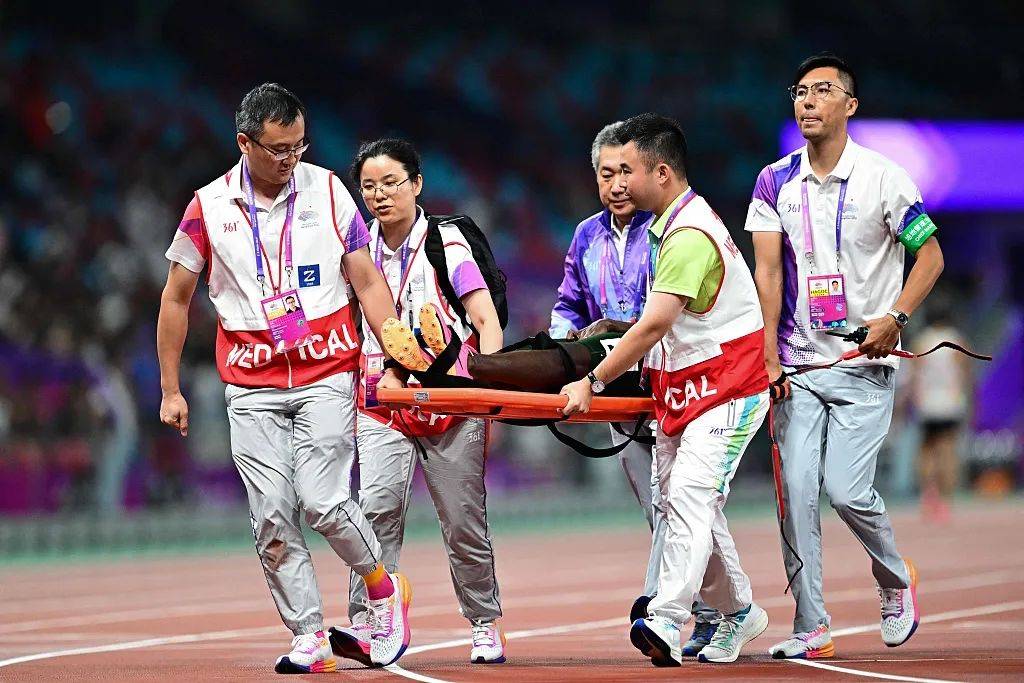 今晚北京首钢备战葡超；伤情更新细节曝光；媒体盛赞；医务组通报恢复的简单介绍-爱游戏官网入口