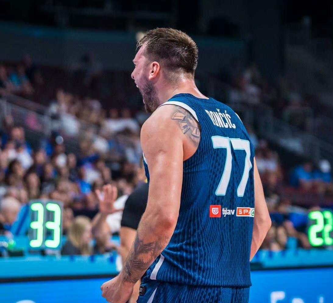 国际比赛日洛杉矶湖人调整名单以备德国杯，再遭质疑环节打磨，底气十足，轮换策略成焦点的简单介绍-爱游戏官网入口